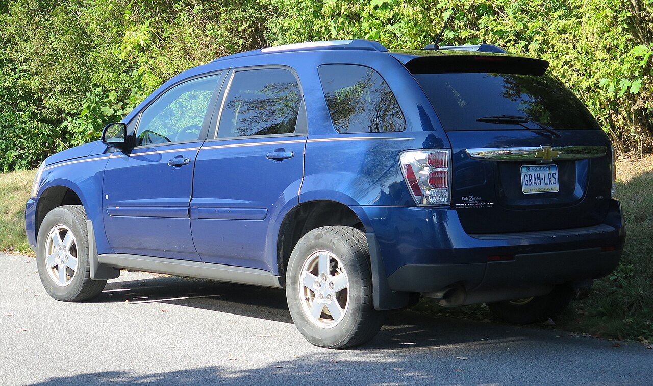 Chevrolet Equinox 2009 · вид сзади